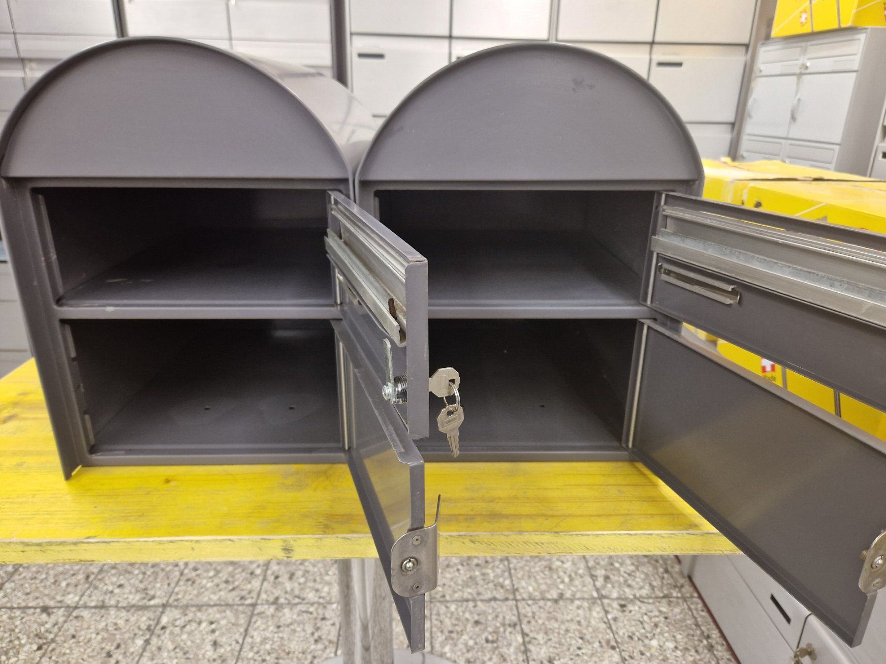 Altro per la casa: 2 x Briefkasten ( Huber ) – Usato da Wiler b.Utzenstorf venduto da bamaa-shop 6
