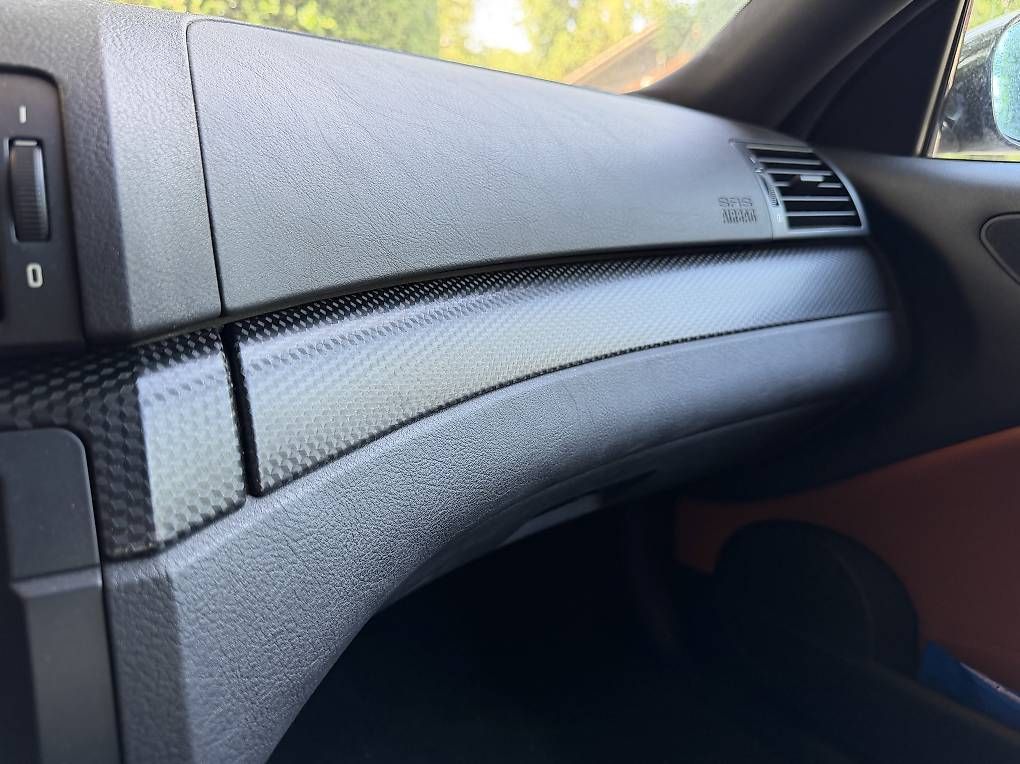 BMW Tutti pezzi di ricambio auto: Bmw e46 Coupe Tüverkleidungen – Usato da Muri AG venduto da Aero96 4