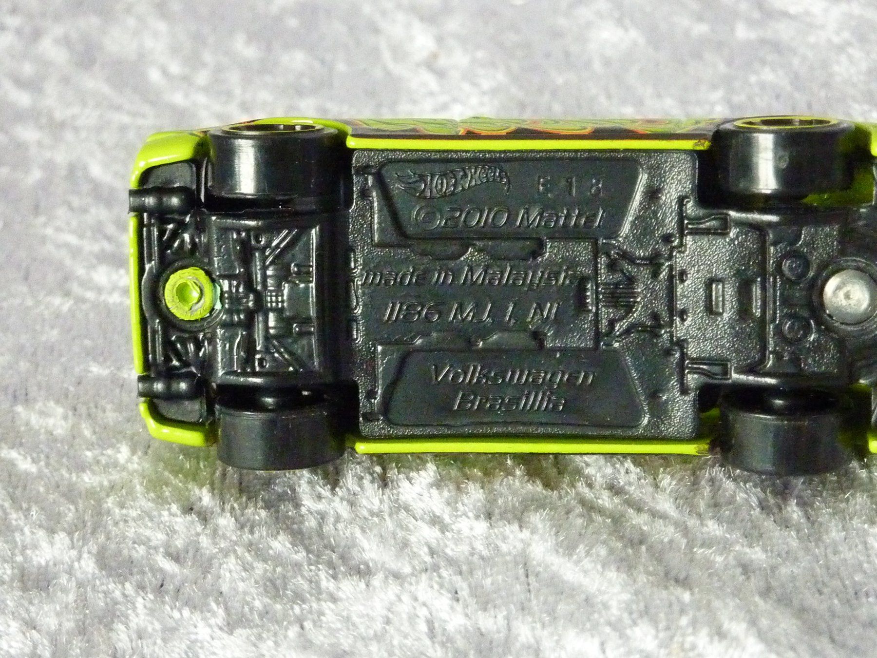 Hot Wheels Modellini d'auto: VW Brasilia 1:64 – Usato da Dürrenäsch venduto da Cobra1ch 3