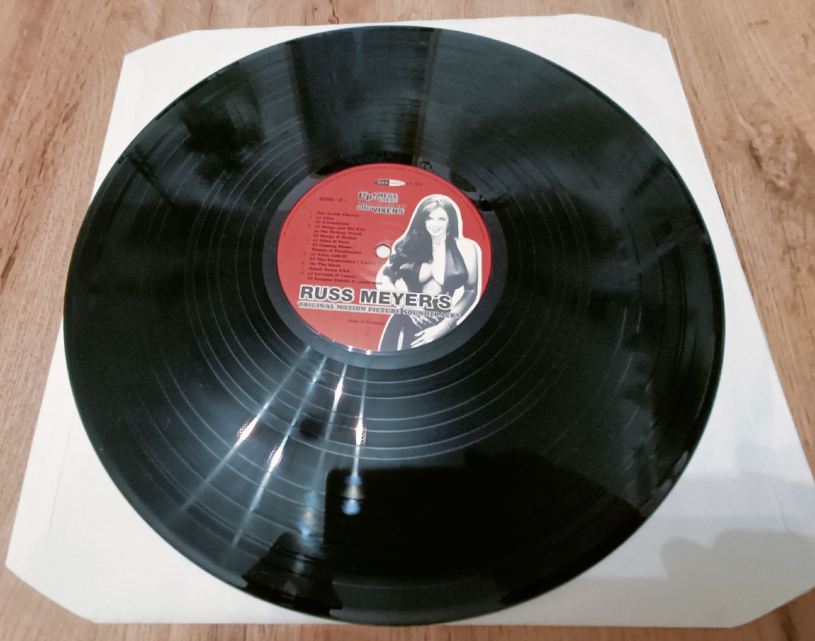 Schallplatten: RUSS MEYER's - Up/Ultravixens/Supervixens LP – Gebraucht aus Luzern von cryptonic79 3