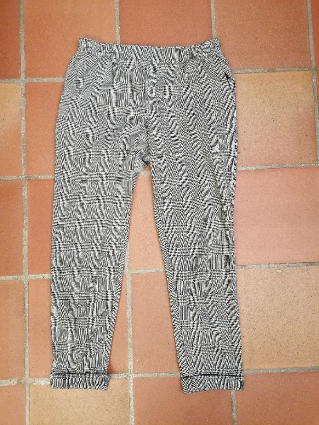 Tally Weijl Pantaloni: Hose – Usato da Solothurn venduto da Shanty.20