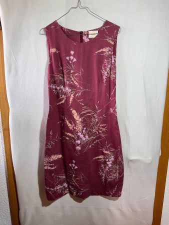 Schönes Kleid mit Blumenmuster von Lewinger Gr. 40