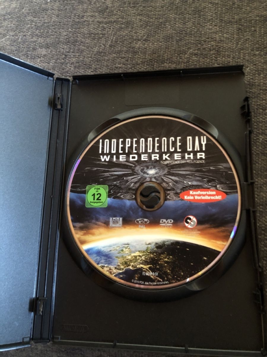 Tutti i DVDs: DVD, INDEPENDENCE DAY – Usato da Balsthal venduto da Katzenfan99 1