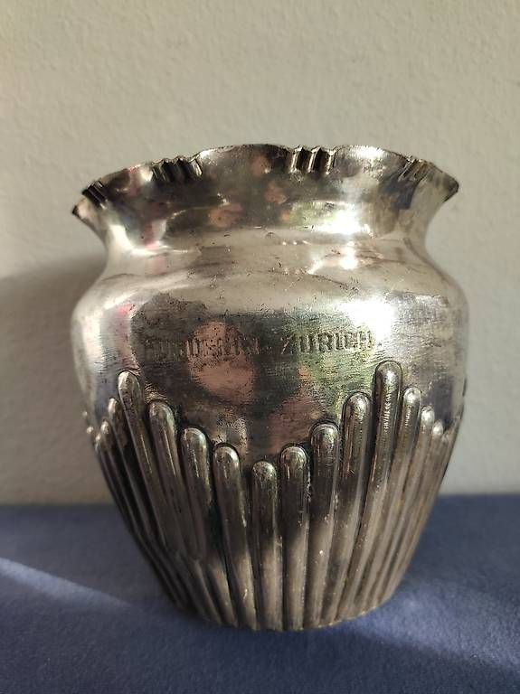 Vasi & Recipienti: Vase von Mappin & Wepp Versilbert – Usato da Zürich venduto da rald