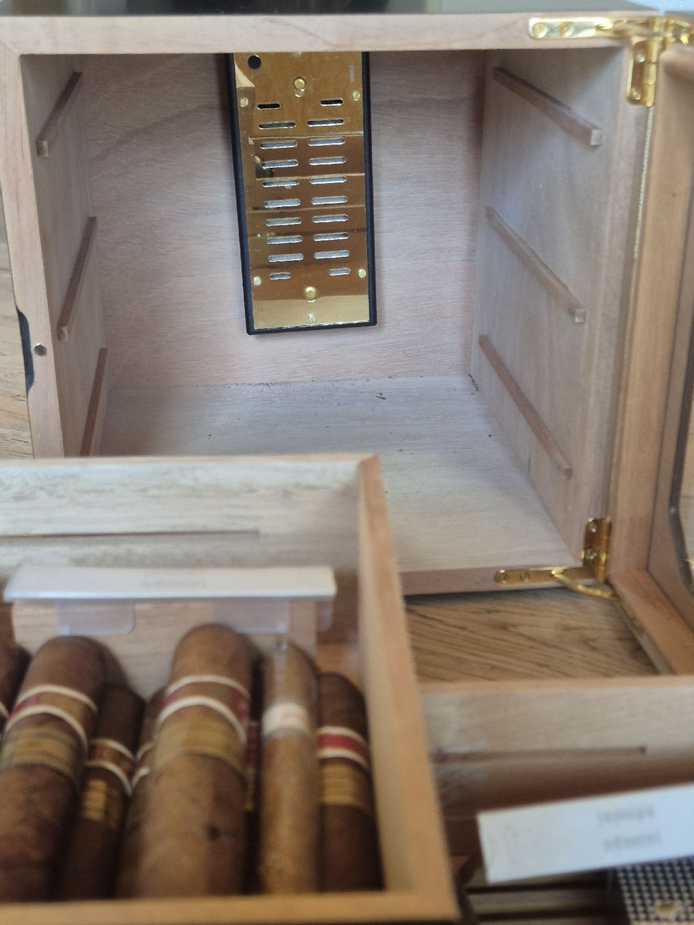 Adorini Humidore: Humidor – Gebraucht aus Emmenbrücke von bachme2008 6