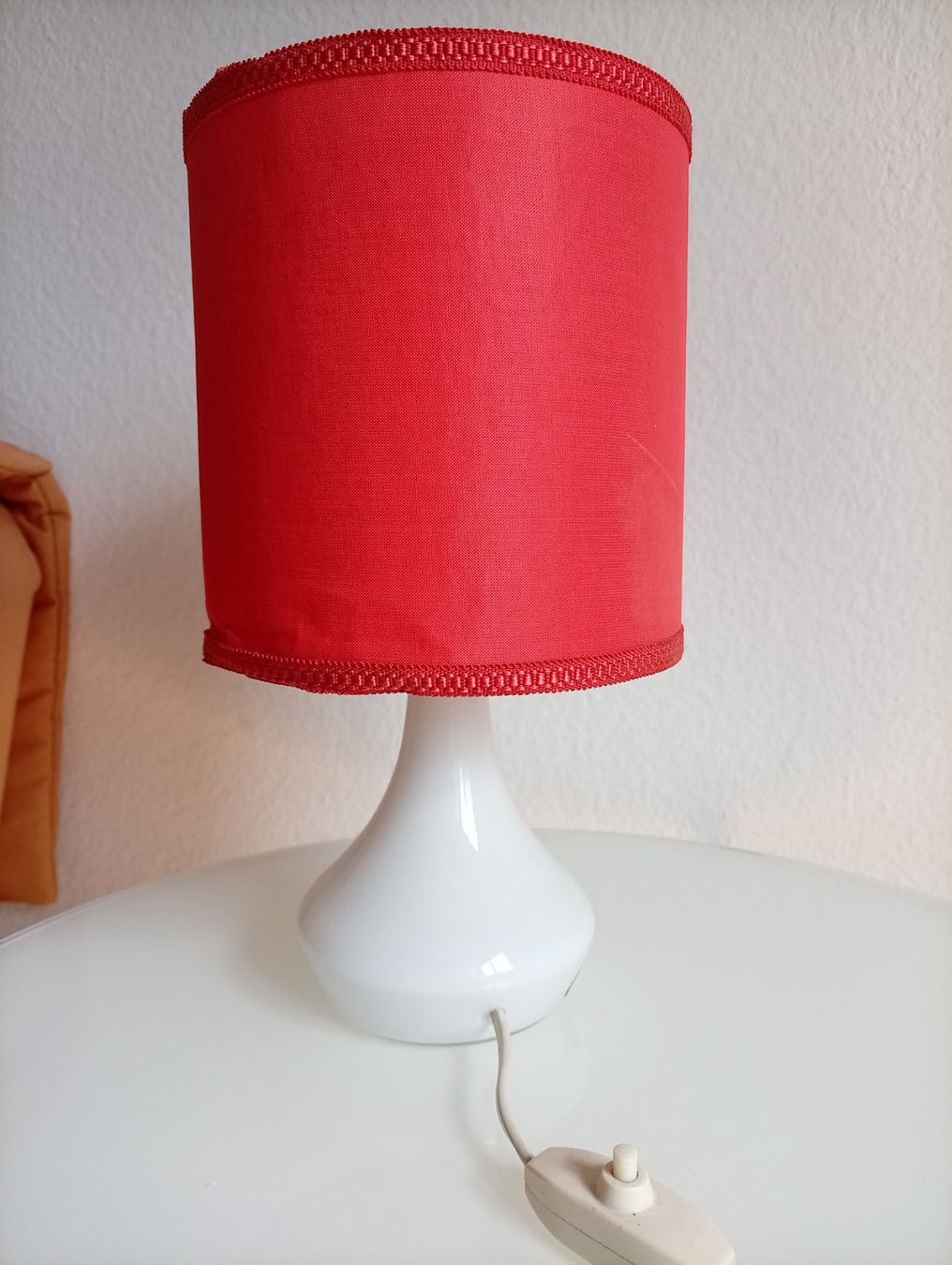 Lampade: Schöne Vintage Lampe Opalglas 50er, Schirm neu oder original – Usato da Luzern venduto da Seri4 1