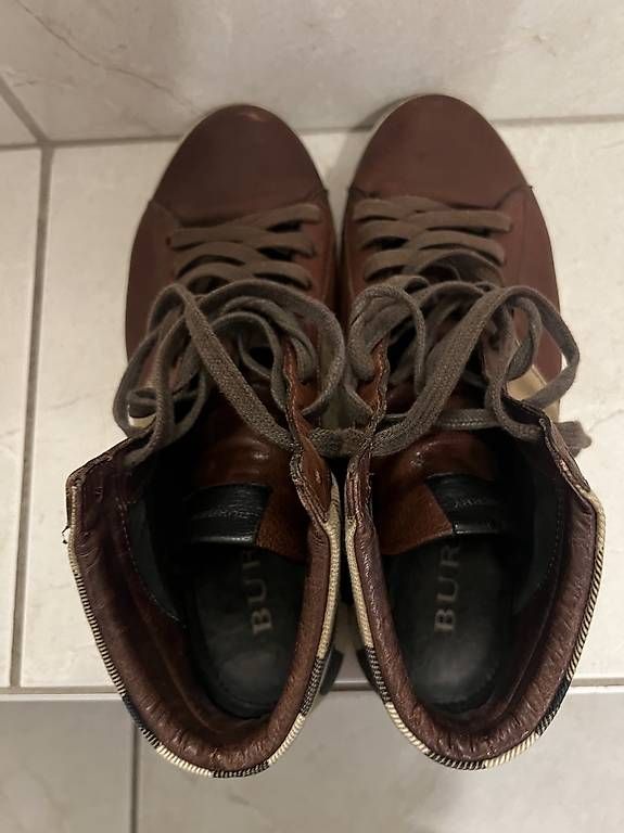 Scarpe da uomo: Burberry Lederschuhe – Usato da Bretzwil venduto da .Schoggi. 3