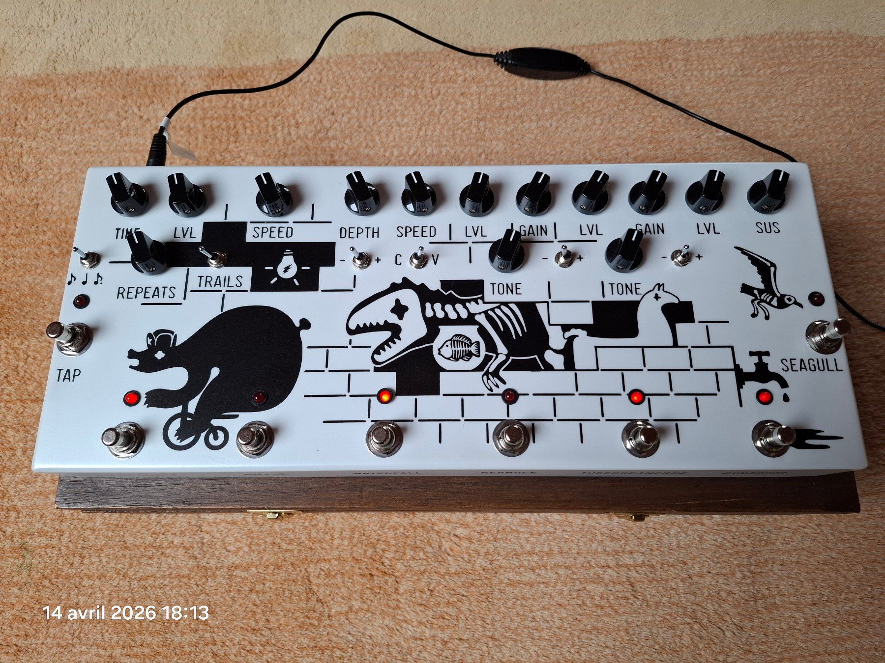 Strumenti musicali: JAM pedals Pink Flow + power supply 9V – Usato da Yverdon-les-Bains venduto da Dan00 1