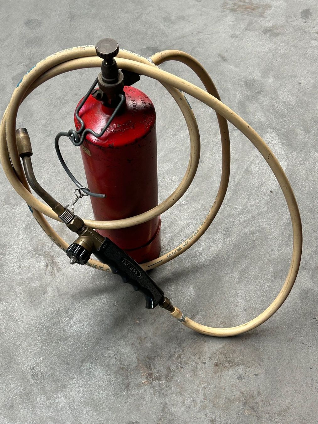 Löten & Schweissen: CFH Lötbrenner mit Gasflasche – Gebraucht aus Etzelkofen von Botti50 4