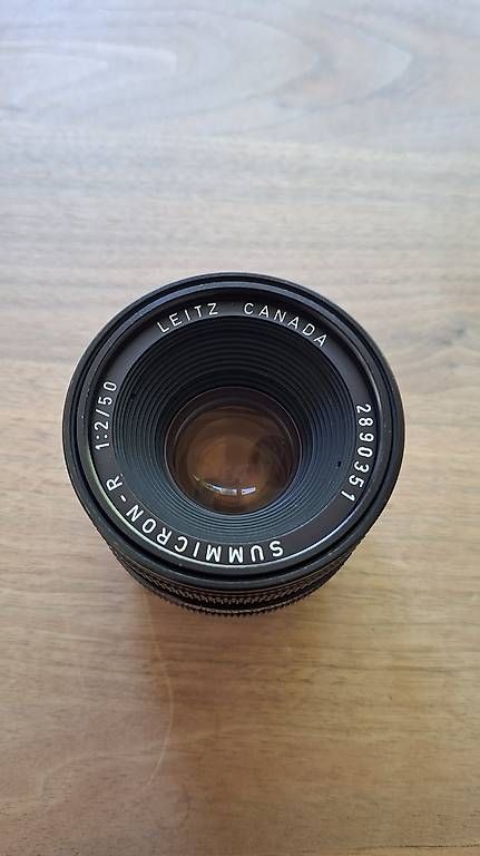 Leica Objektive: Leica Summicron R 50 mm f/2 V2 E55 Canada – Gebraucht aus Bowil von Inasilentway
