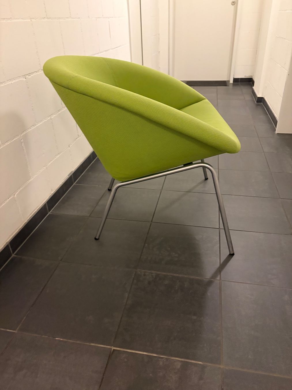 Knoll Poltrone: Walter Knoll Sessel 369 hellgrün. – Usato da Therwil venduto da Seamonkey1 1