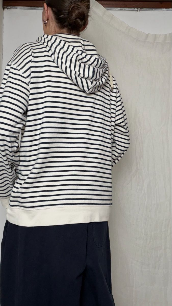 Pullover & Sweatshirts: Mads Nørgaard Hoodie – Gebraucht aus Knonau von Grapesvintage 5