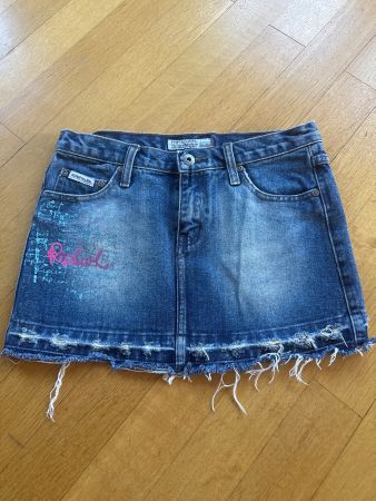 Rip Curl Jeans Minirock, Gr. 34, ideal für den Sommer!