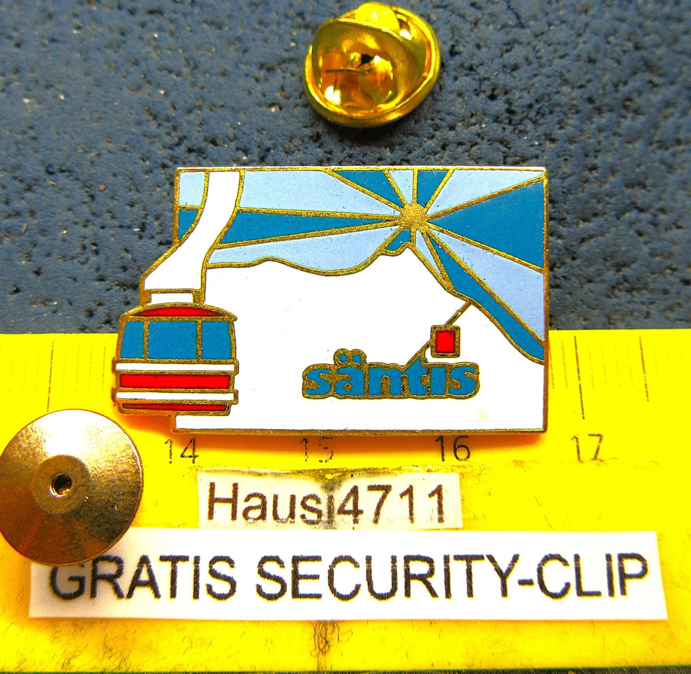 Swiss Placchette & Badge: SÄNTIS SCHWEBEBAHN PIN ENAMEL GOLDIG – Usato da Ettingen venduto da Hausi4711