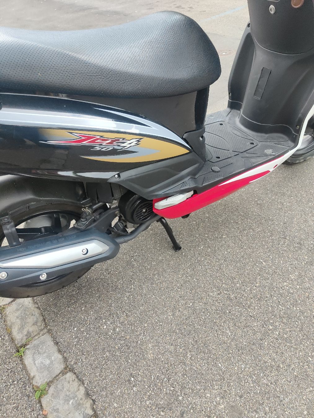 Sym Scooter: sym 50 jet 4 t – Usato da Schlieren venduto da bingo33 3