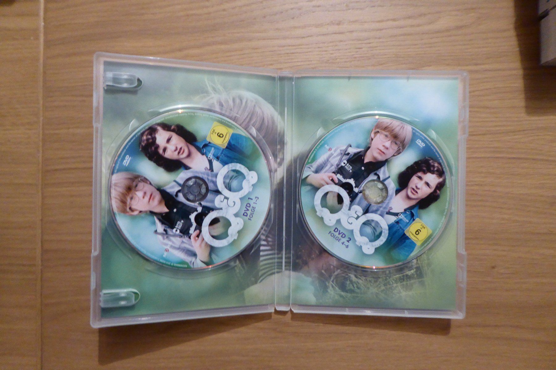 Tutti i DVDs: Q&Q DVD Die komplette Serie – Usato da Allschwil venduto da Summelsarium 1