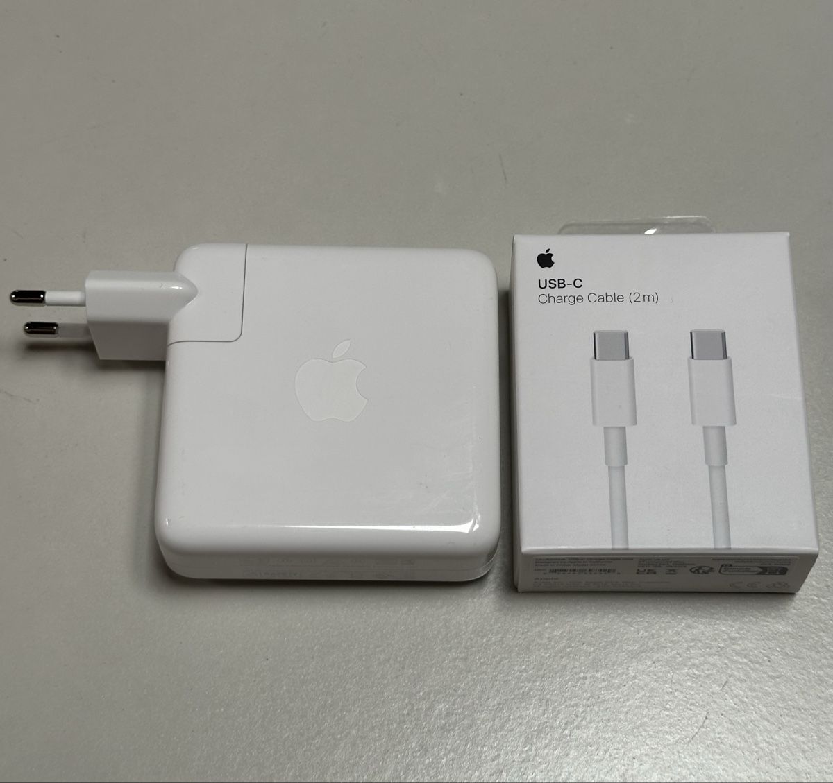 Apple Caricabatterie: Apple 96W USB-C Power Adapter Charger Cable Wire MacBook Pro – Usato da St. Gallen venduto da S_rnw2