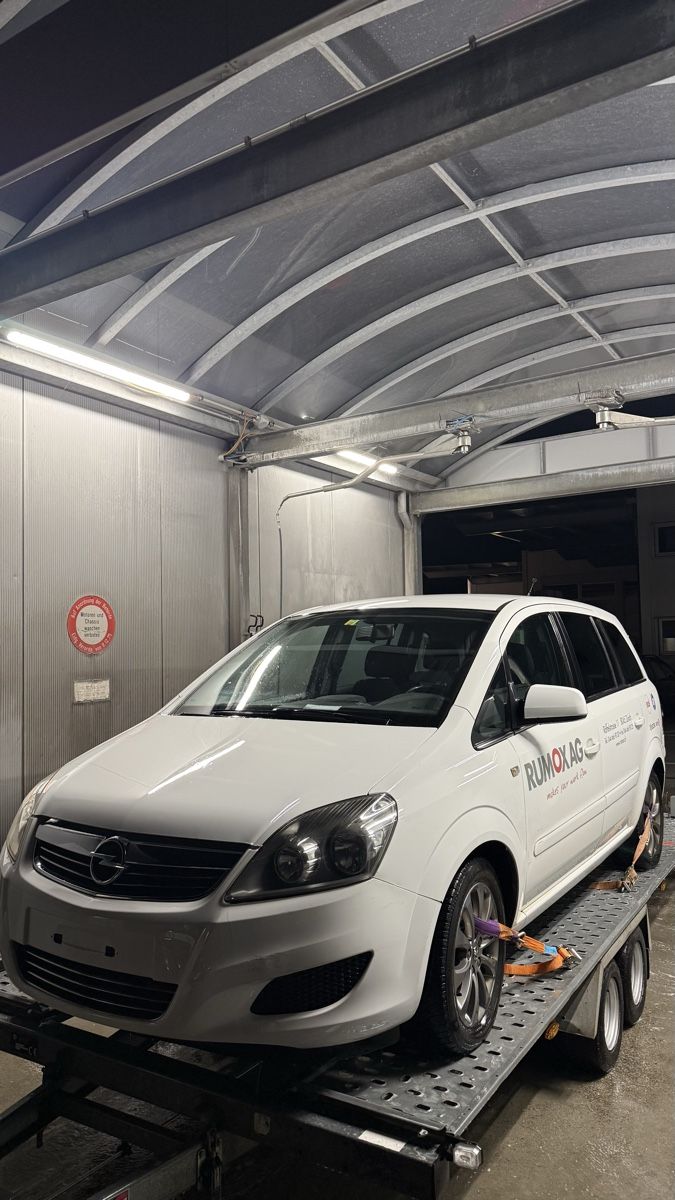 Opel Automobili: Opel Zafira 1.7 CDTI  – Usato da Affoltern am Albis venduto da Lenti1
