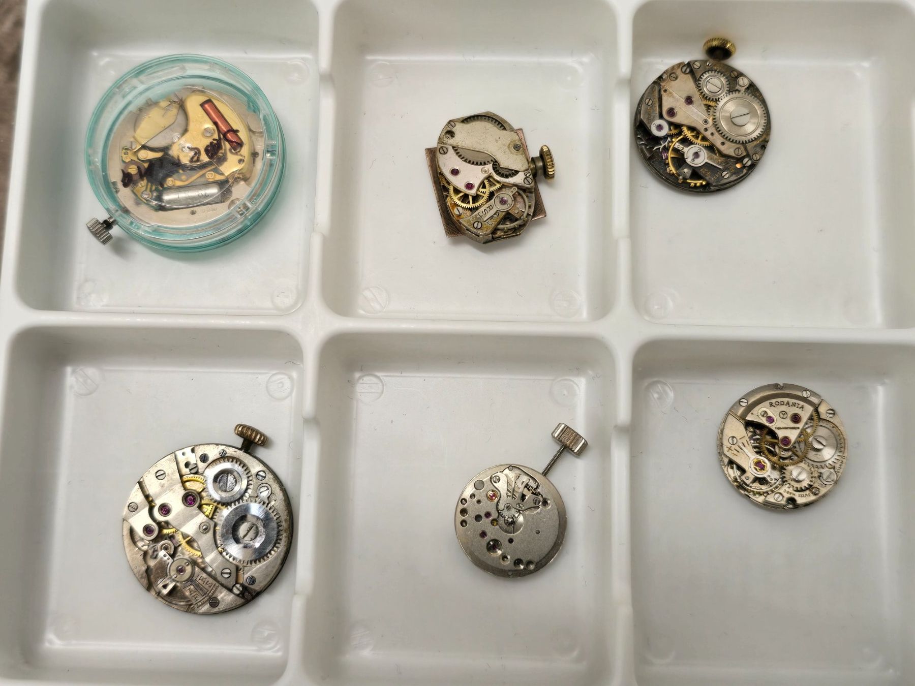 Uhren: Lot de 10 pièces de montre – Defekt aus Tramelan von Nirdan 4