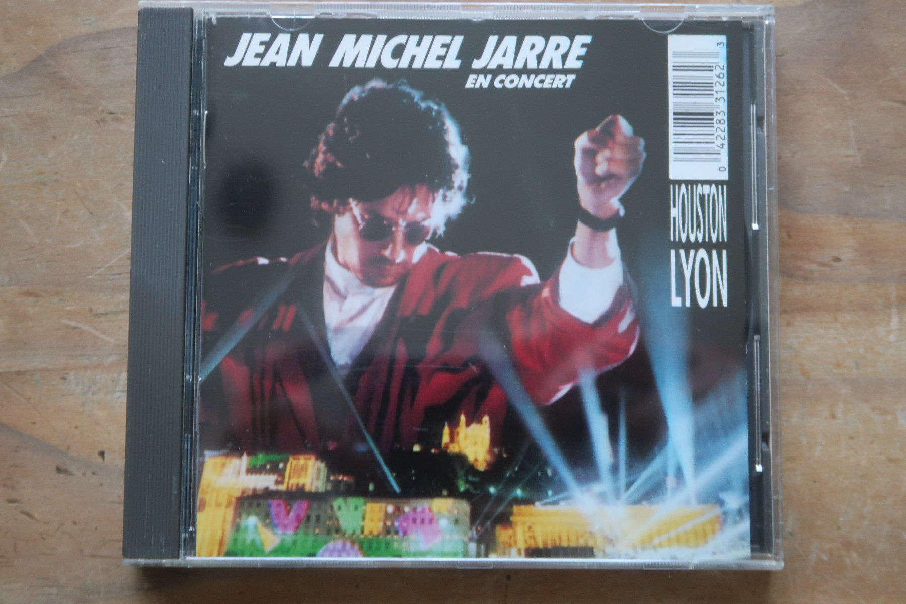 CD: JEAN-MICHEL JARRE - EN CONCERT - CD – Usato da Basel venduto da Patiscat