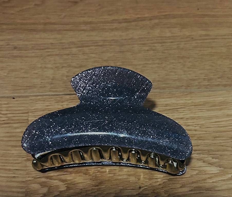 Accessori per capelli: Haarklammer violett glitzernd – Usato da Aeschi b. Spiez venduto da kim_28q9