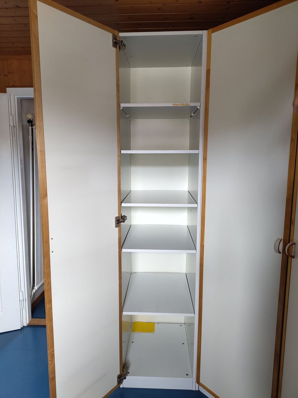 Ikea Schränke: Eck-Kleiderschrank – Gebraucht aus Burgdorf von ber_wx9q 2