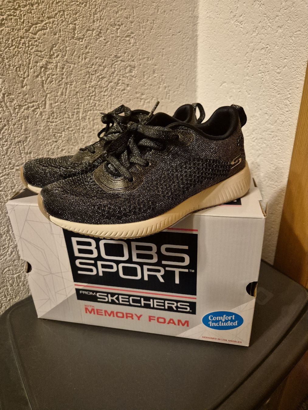 Skechers Scarpe da donna: Skechers BOBS Grösse 35.5, neuwertig,  – Nuovo (secondo la descrizione) da Grindelwald venduto da Sala33