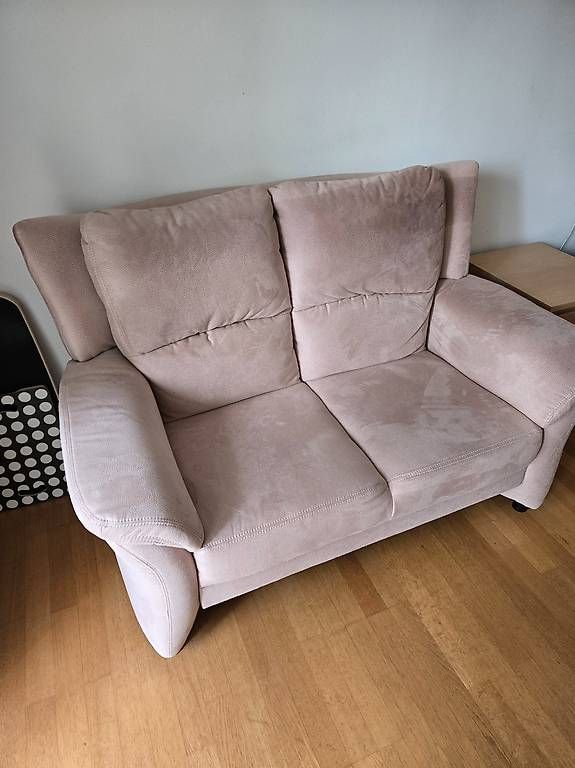 Divani: Kompaktes, bequemes Sofa so gut wie neu – Usato da Zürich venduto da flo_fd8j 1