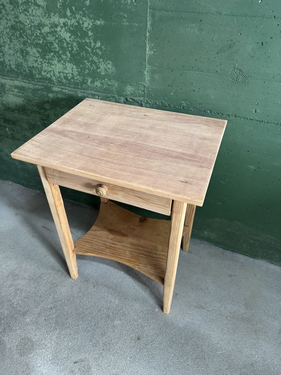 Tables: Beistelltisch – D'occasion à Lanzenhäusern par ann_ghy7 3