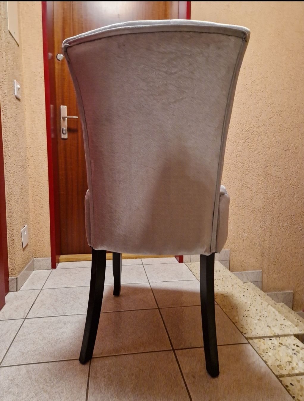 Poltrone: chaise fauteuil gris avec strass – Nuovo (secondo la descrizione) da Penthaz venduto da Sosotroc 3