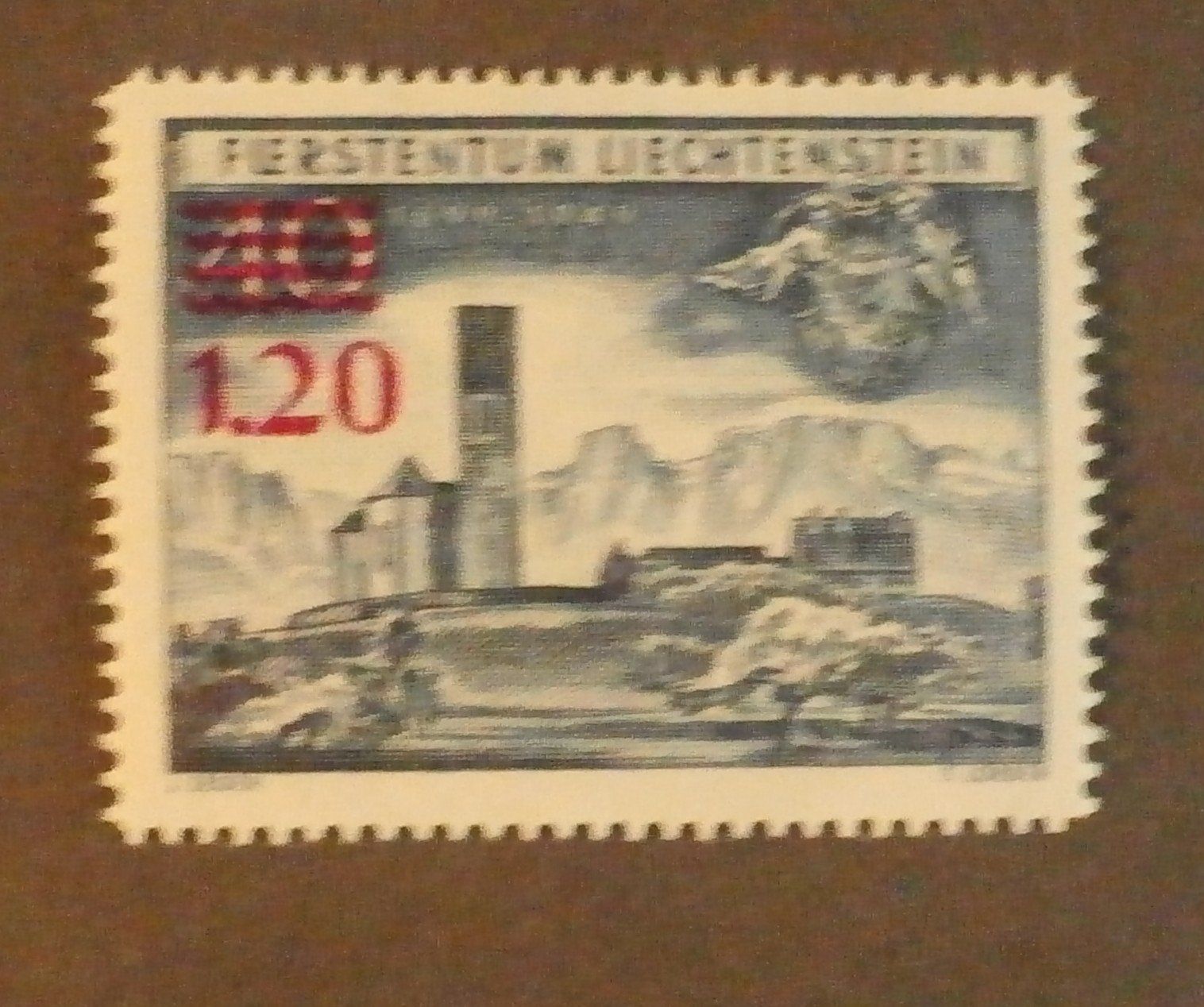 Tutti i francobolli: FL 1952Kirchplatz von Bendern ** Kat. 36.- – Nuovo (secondo la descrizione) da Kehrsatz venduto da Bernherb2