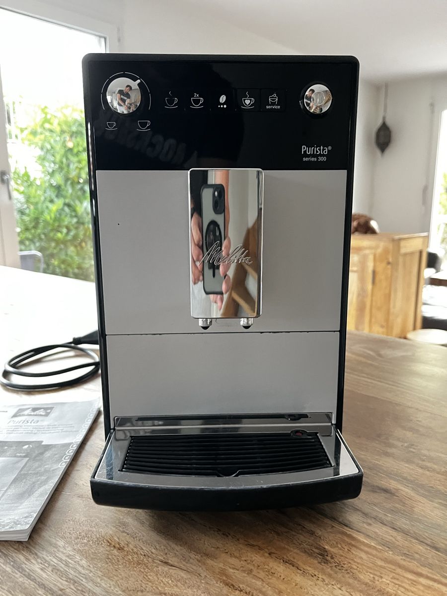 Melitta Macchine per caffè & Macchine per espresso: Melitta Purista Kaffee-Vollautomat – Usato da Frauenkappelen venduto da jensitiger77 1