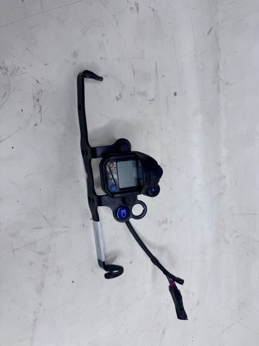 KTM Tutti i ricambio per moto: KTM EXC Tachometer / Digitaltacho inkl. Halter #134 – Usato da Koppigen venduto da Lulu991 1