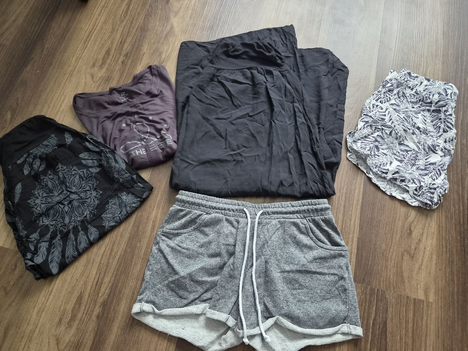 Lotti di vestiti: Kleiderpaket Grösse L – Usato da Altishofen venduto da tammy05