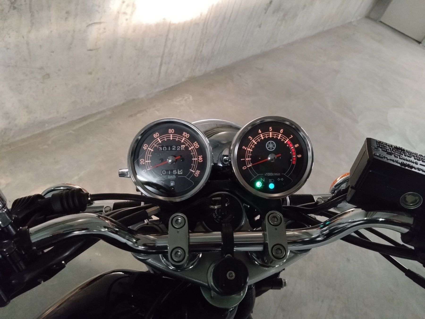 Yamaha Altro: Yamaha SR400 – Usato da Brienz BE venduto da didadoda 1