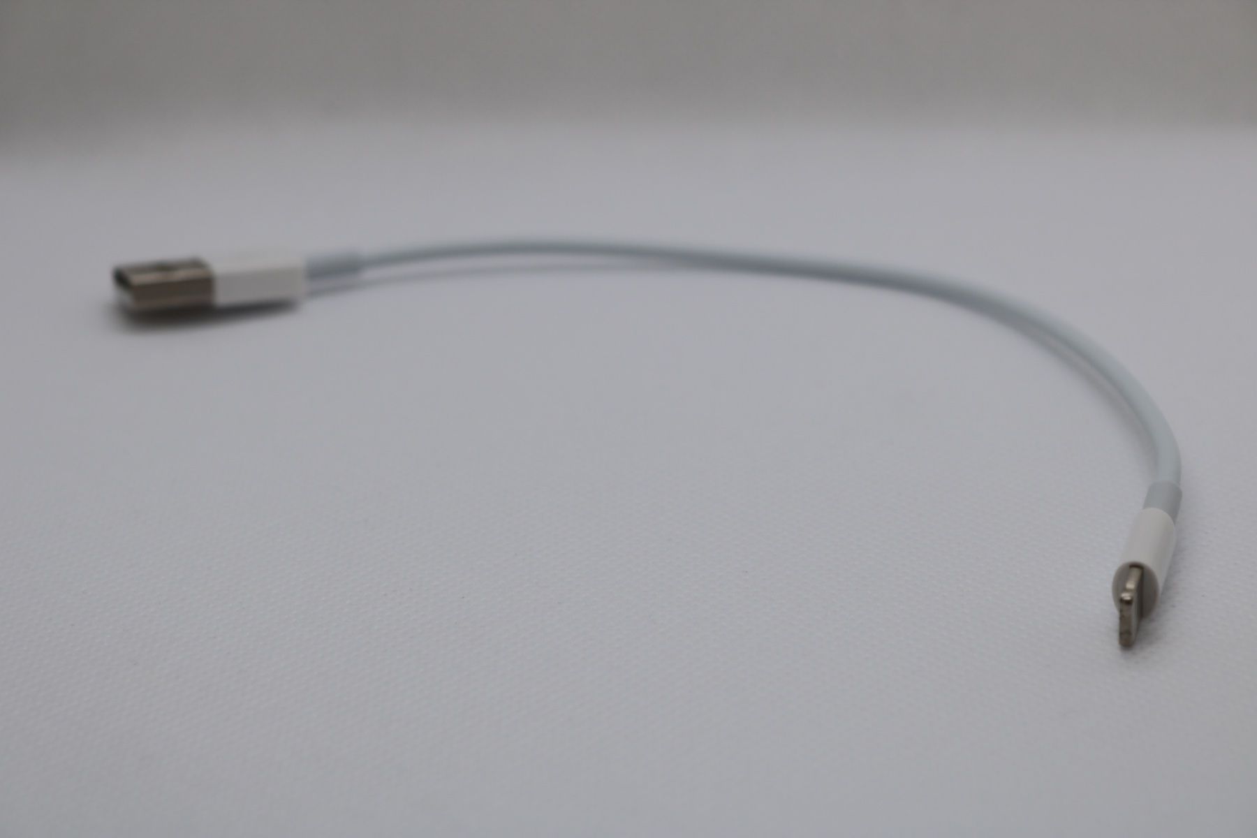 Cavi: USB auf Lightning Ladekabel, NEU! – Nuovo e nell'imballaggio originale da Othmarsingen venduto da MyKauf