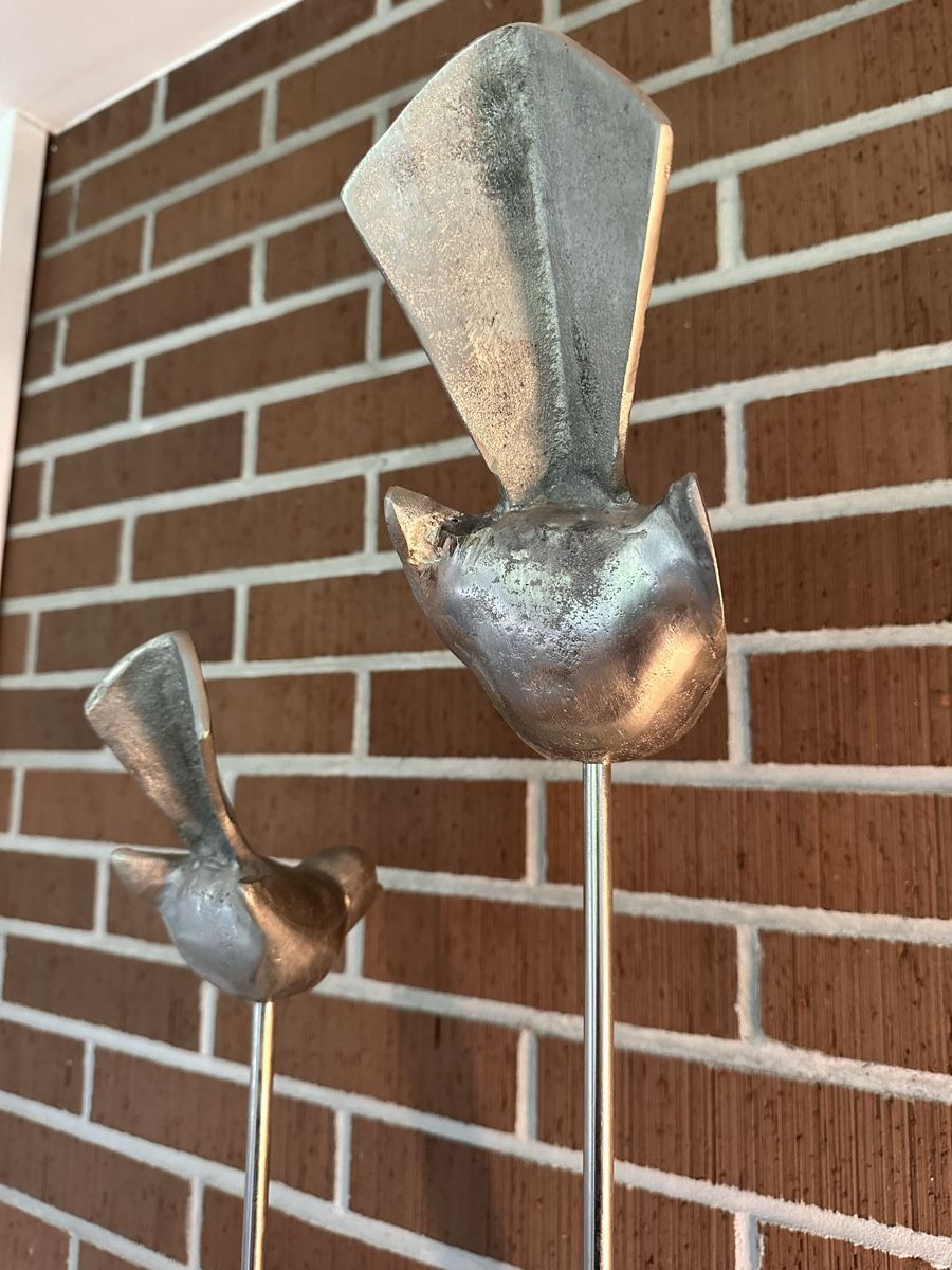 Tutte le decorazioni: 2 Vögel Deko Figuren Metall Silber – Usato da Richterswil venduto da Denhaltnoed 2