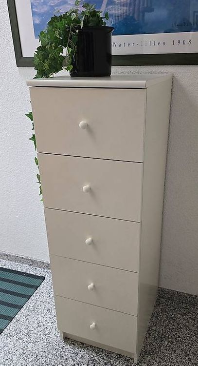 IKEA MALM Kommode mit 5 Schubladen, weiss (Gebraucht) in Stein AG für CHF 49 – nur Abholung auf Ricardo kaufen