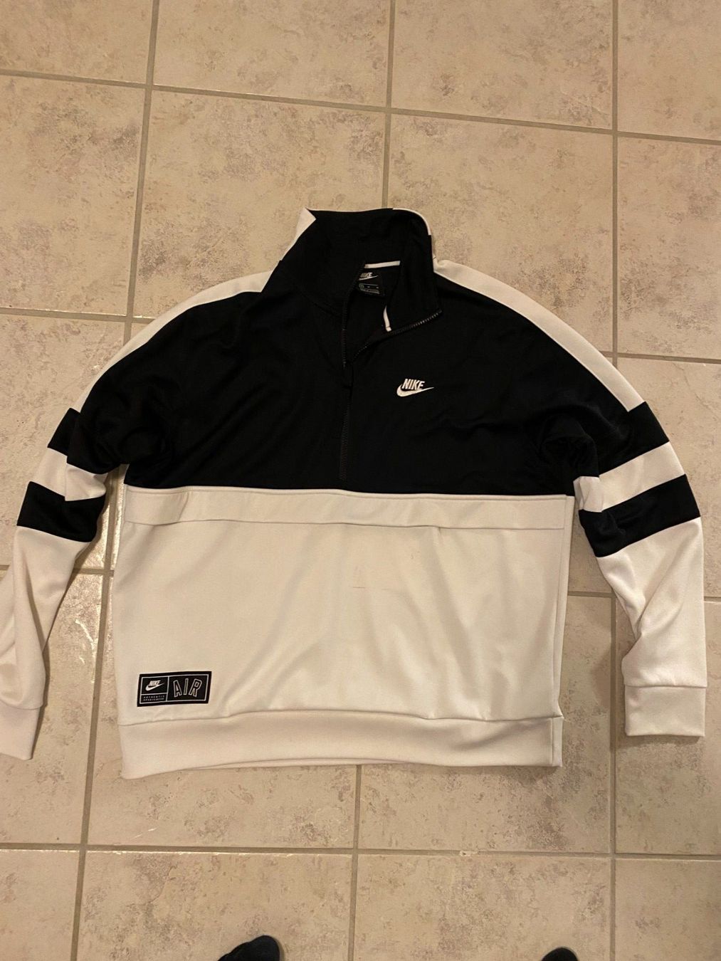 Maglioni & Felpe: Nike Sweater mit Half-Zip Gr. M – Nuovo (secondo la descrizione) da Seuzach venduto da hsu_7nqs 1