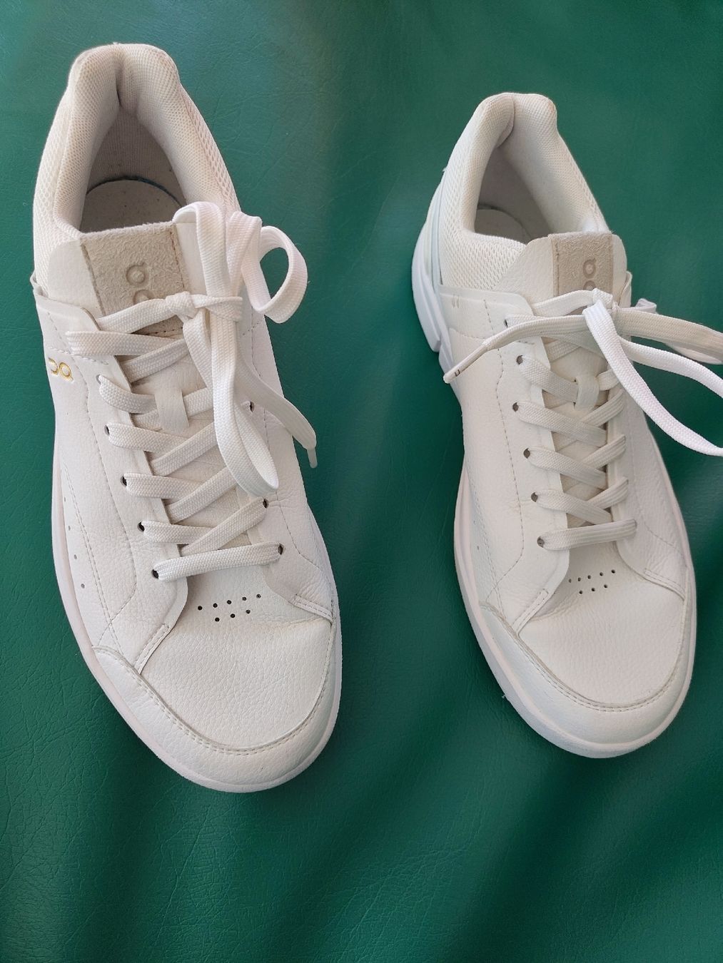 On Scarpe da uomo: ON Roger Advantage Gr. 41 Sneaker – Nuovo (secondo la descrizione) da Schlieren venduto da ruc_65ly 6