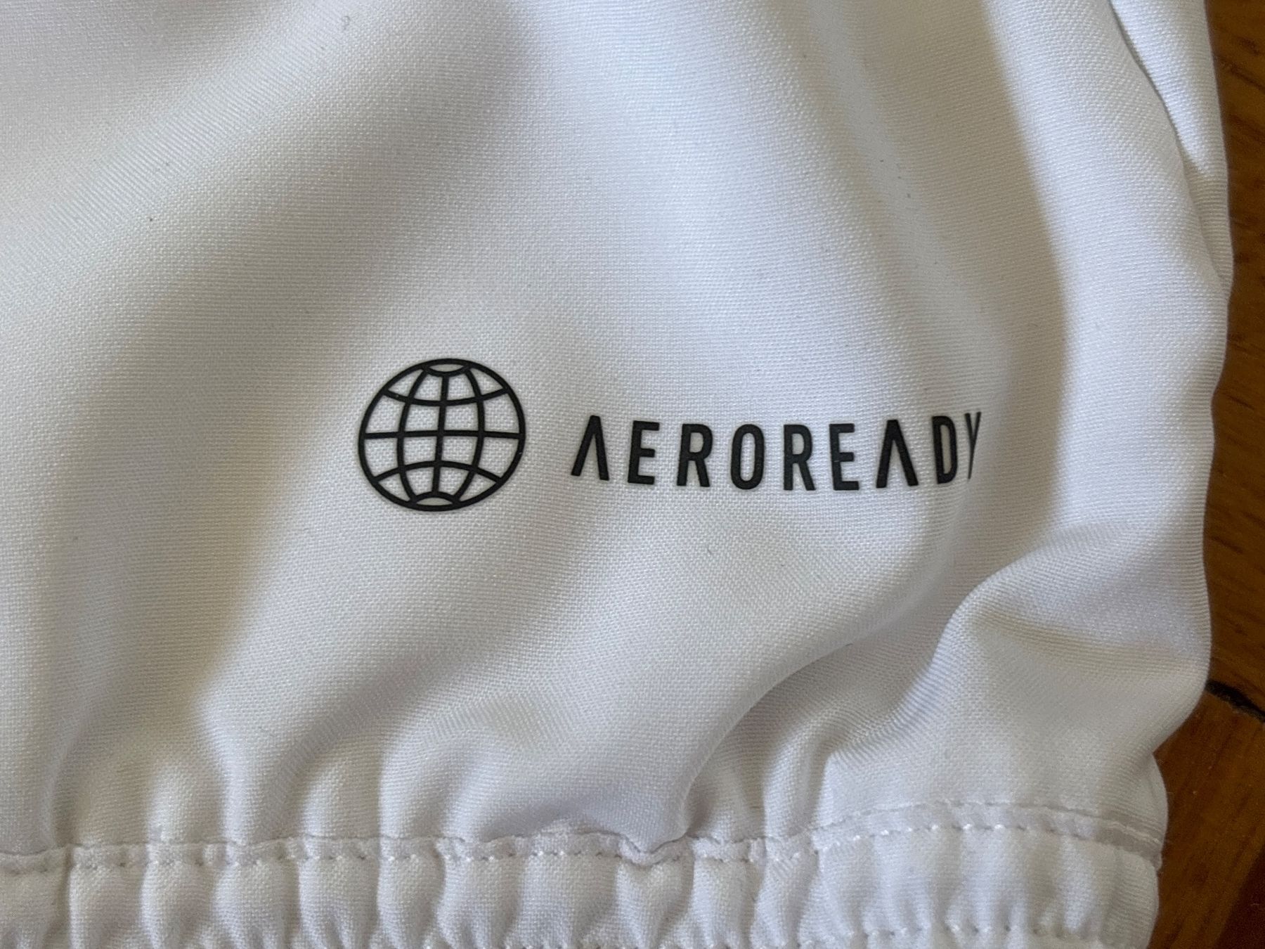 Real Madrid Giacche: Adidas Trainingsjacke Real Madrid Gr. 140 – Usato da Genève venduto da Livsonman 4