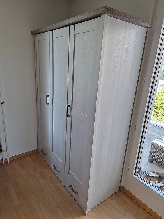 Armoires: Kinderkleiderschrank – D'occasion à Niedergösgen par Perunasalaatti 4