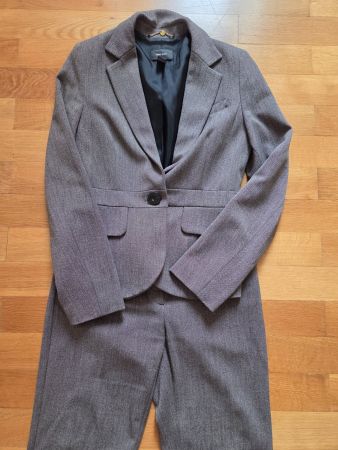 Damen Anzug braun, mit Hose und Jupe