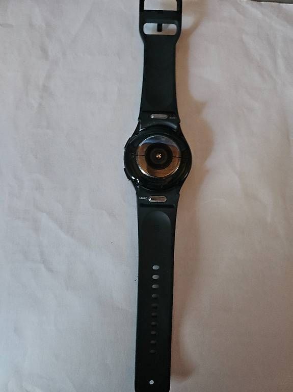 Smartwatch: Samsung Galaxy Watch 6 – D'occasion à Mogelsberg par Osiritha 2