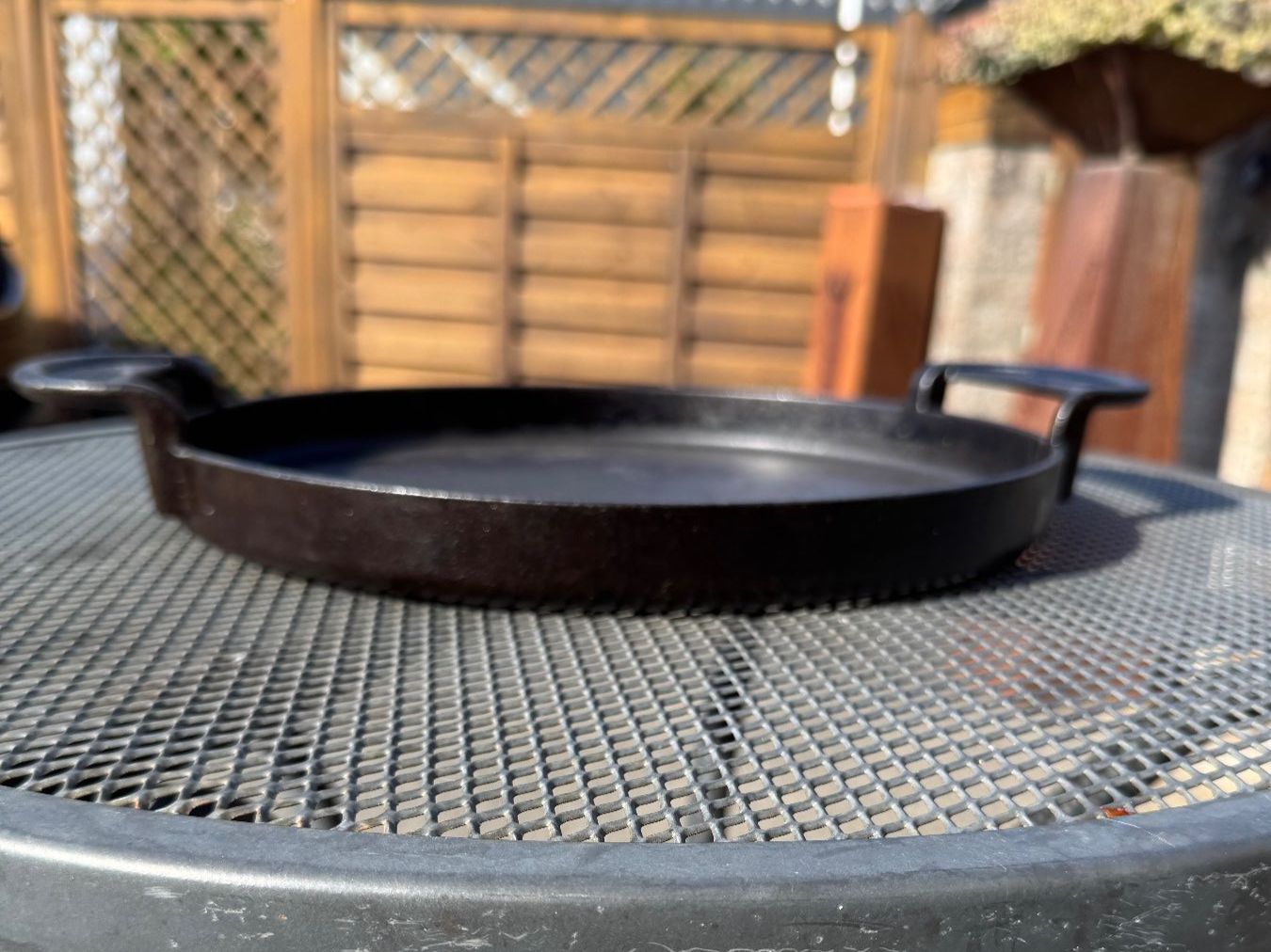 Poêles: Weber Grillpfanne Gourmet BBQ System – D'occasion à Schafisheim par ott_5gkh 1
