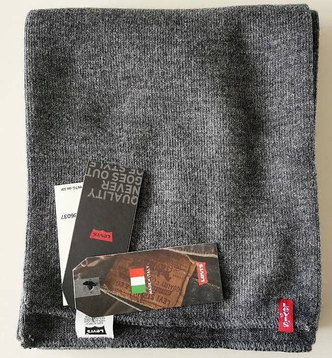 Foulards, Tücher & Schals: Levis Schal, grau, neu, unisex, 100% Polyacryl – Neu und originalverpackt aus Sursee von Engel19 4