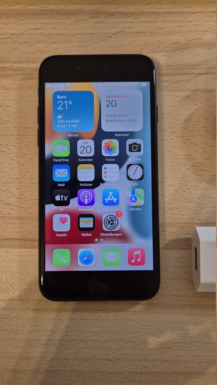 Apple Telefoni cellulari / Smartphones: iPhone 7 32GB Space Gray 3024 Akku 95% – Usato da Münchenbuchsee venduto da MV_Solutions 1