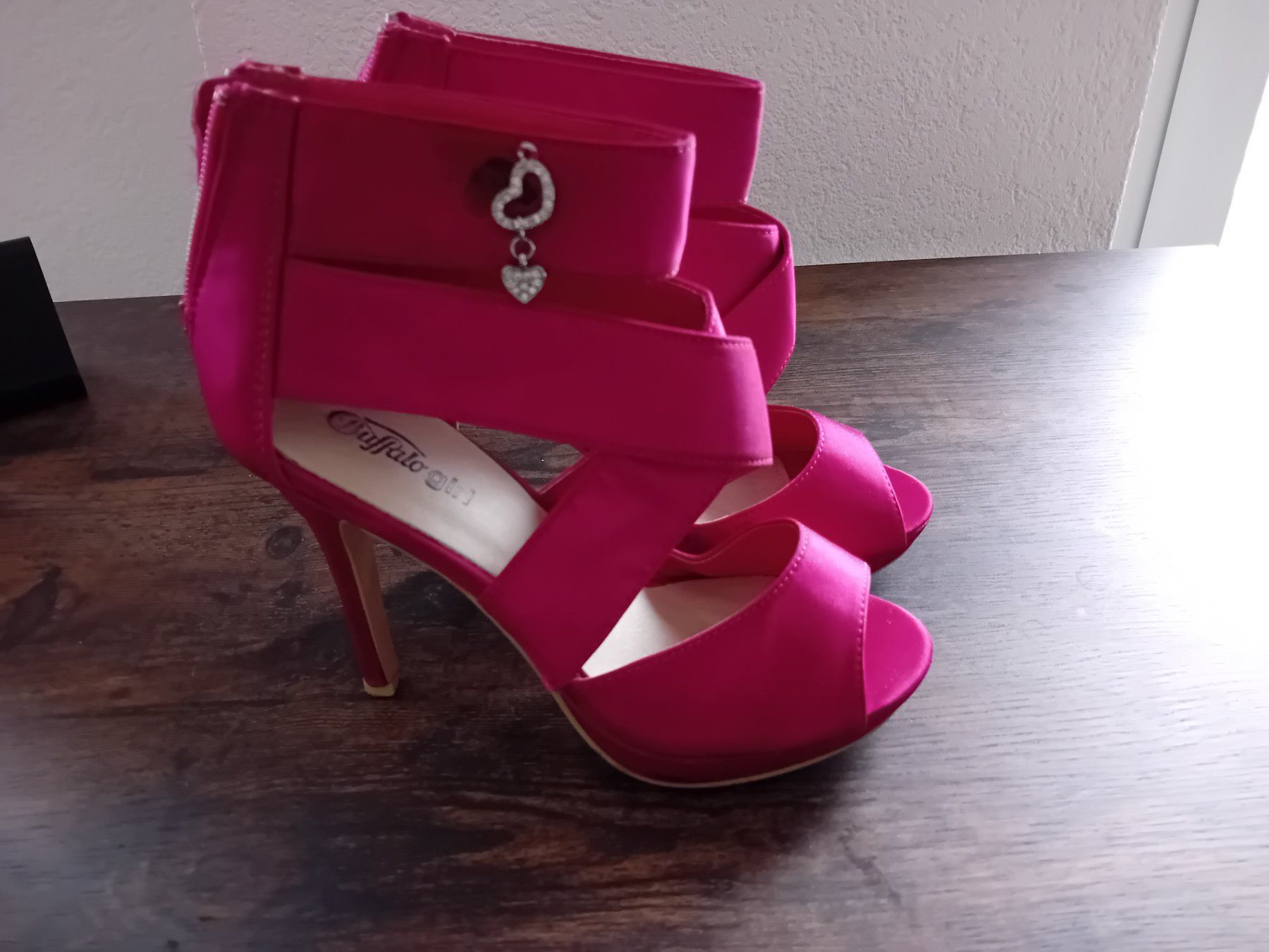 Scarpe da donna: Sandale à talon haut taille 37 – Usato da Grenchen venduto da Wolf313 7