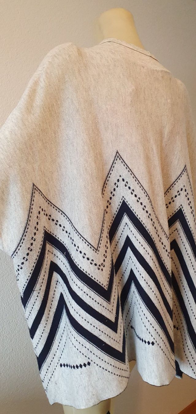 Gilets: Weste/Cape Peace n'love ONE Size – D'occasion à Niederbipp par fashionfuchs 3