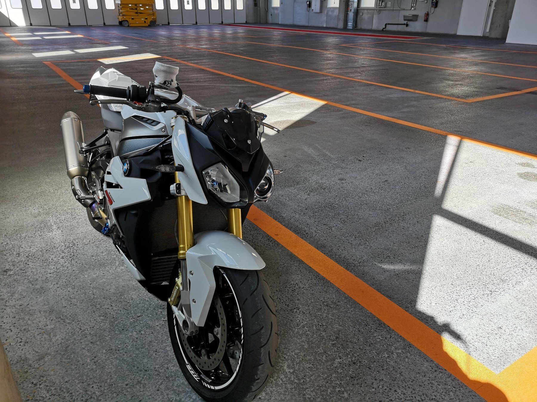 BMW Strada: BMW S1000R – Usato da Losone venduto da NSX 4